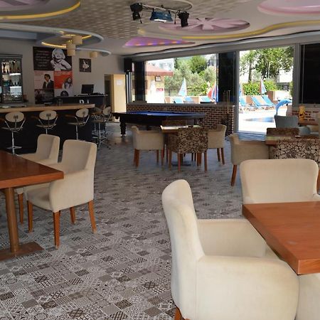 Yalcin Hotel & Villas 올루데니스 외부 사진
