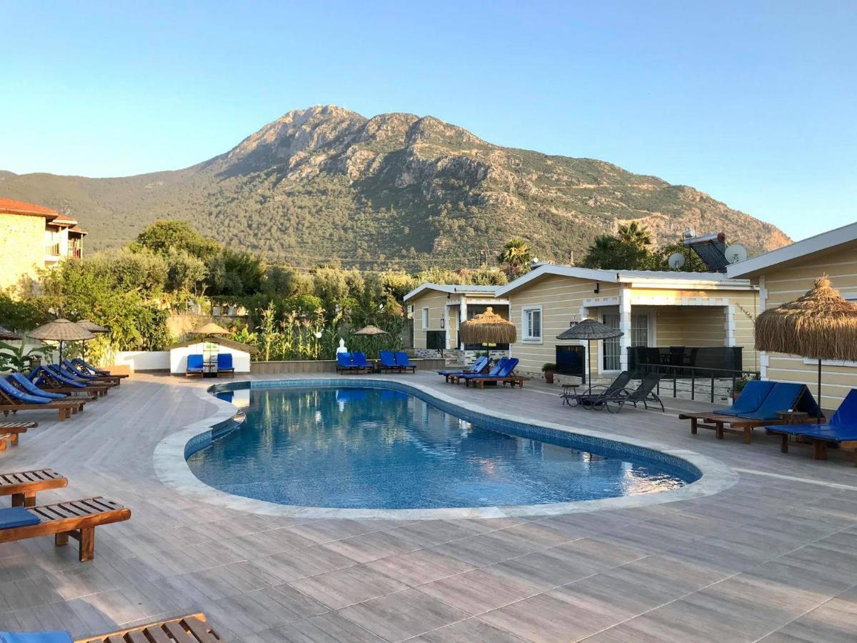 Yalcin Hotel & Villas 올루데니스 외부 사진