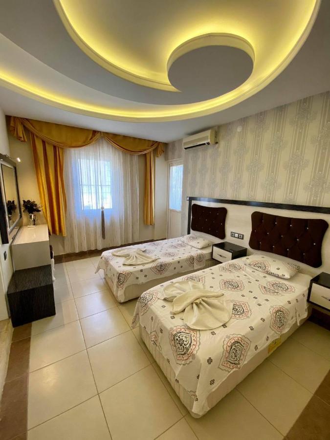 Yalcin Hotel & Villas 올루데니스 외부 사진