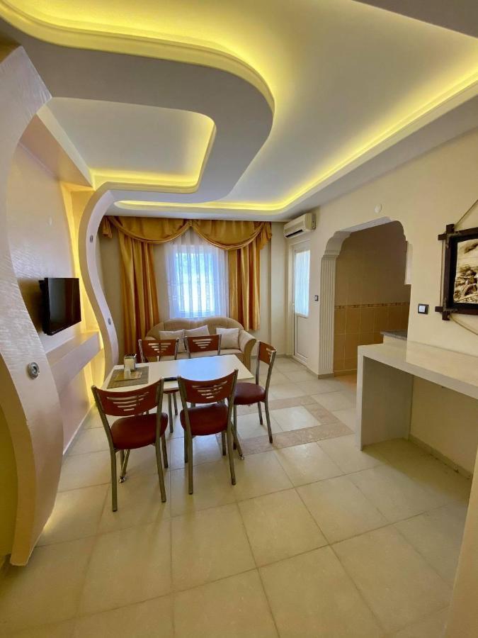 Yalcin Hotel & Villas 올루데니스 외부 사진